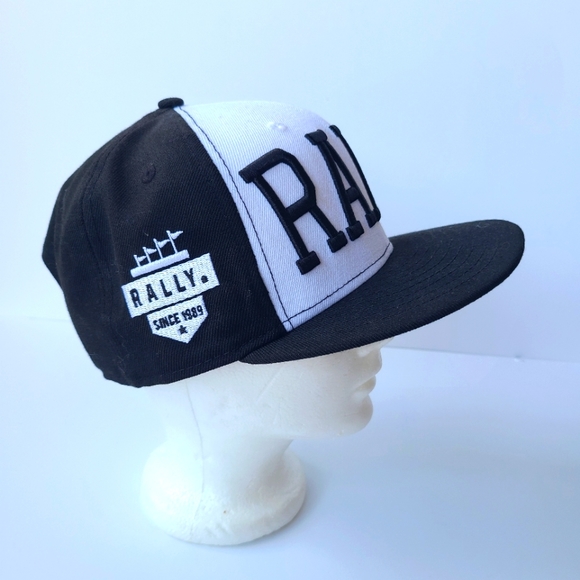 RALLY 9FIFTY NEW ERA Snapback Cap Baseball Black and White Adjustable Hat - Picture 2 of 8